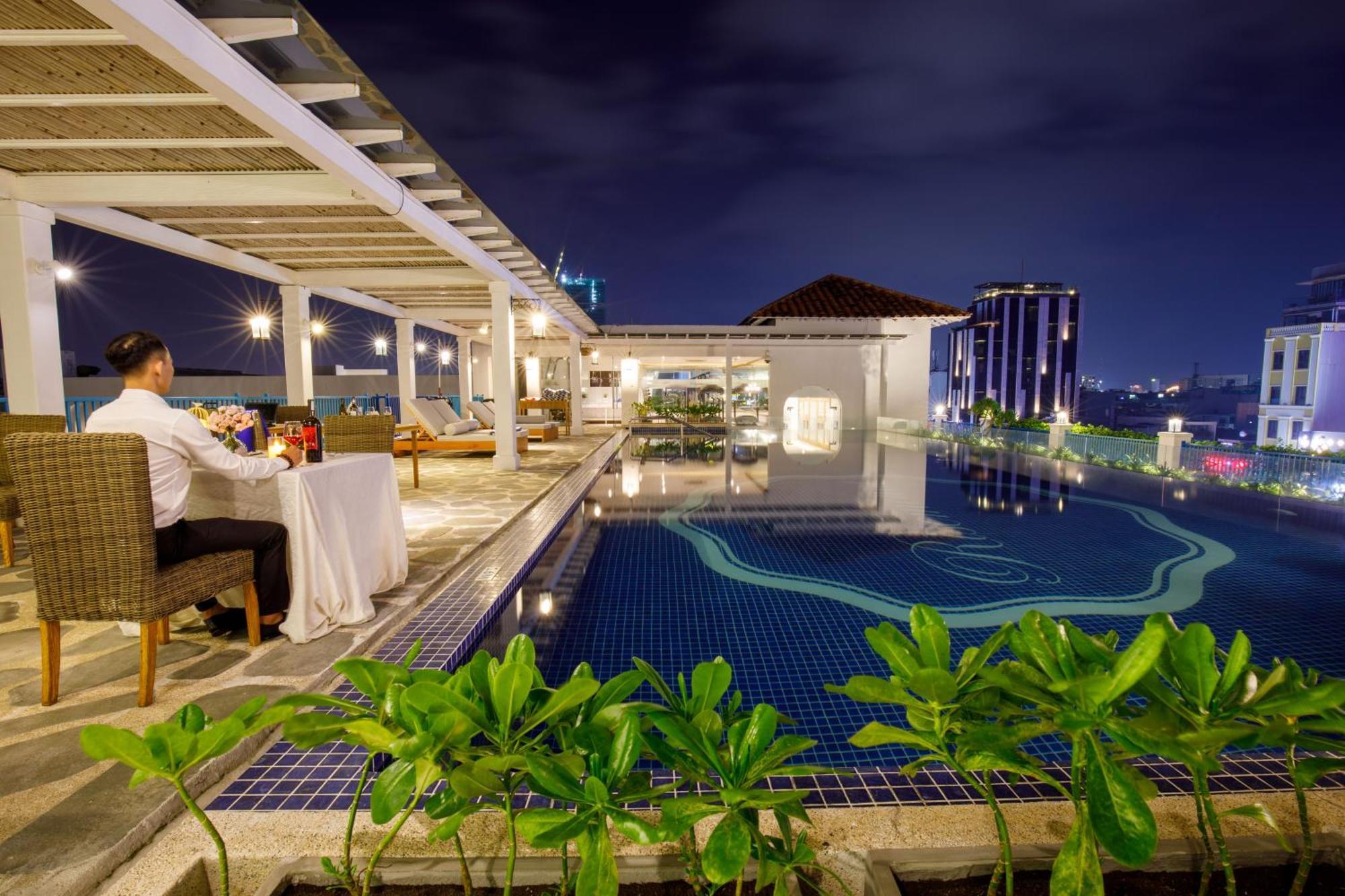 Risemount Premier Resort Дананг Экстерьер фото